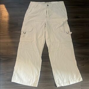 American Eagle Outfitters Cream Cargo Pants Relaxed Fit